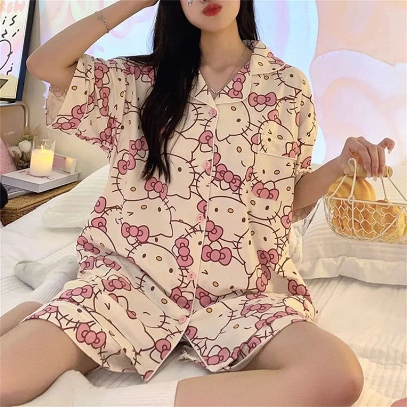 Hello Kitty Loose Sleepwear Pajamas Set